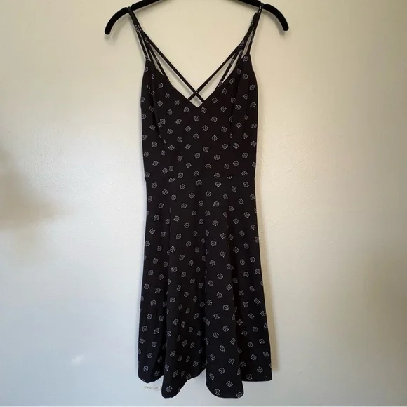 nine britton Lizzy Brushed Knit Dress Black Crisscross Back Size Small - Picture 3 of 12